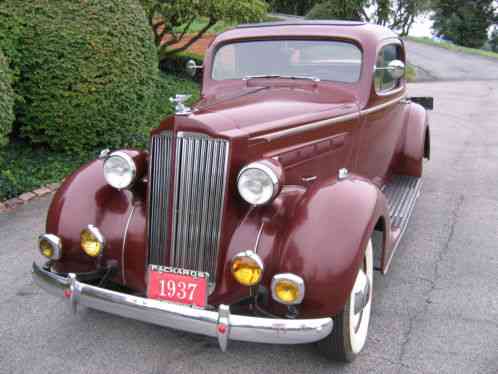 Packard 115C Sport Coupe (1937)