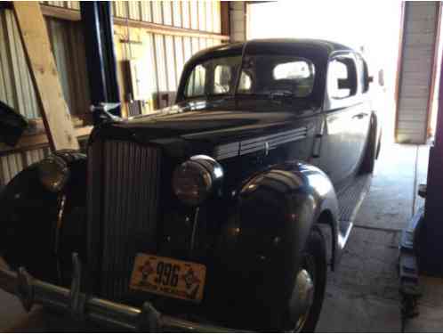 Packard 120 (1938)