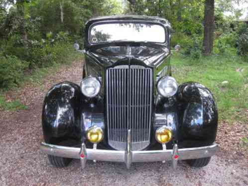 Packard 120 5-passenger Sedan (1937)