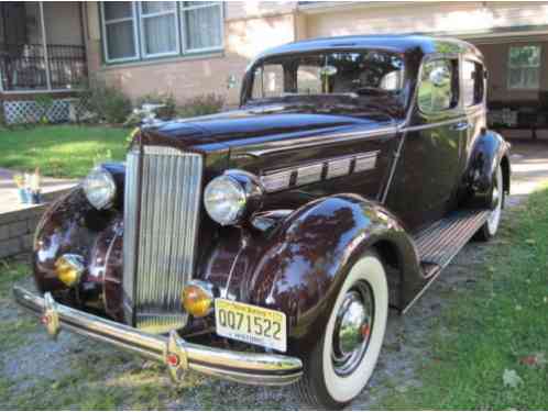 Packard 120 Club Sedan (1937)