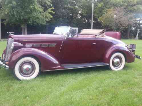 Packard 120 (1937)