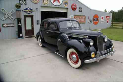 Packard 120 SEDAN (1940)