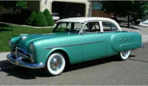 Packard 200 Deluxe (1952)