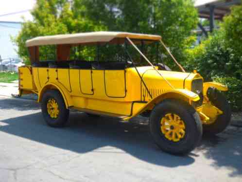 1925 Packard Actual Yellowstone Park Bus #310 White 15-45 Chassis