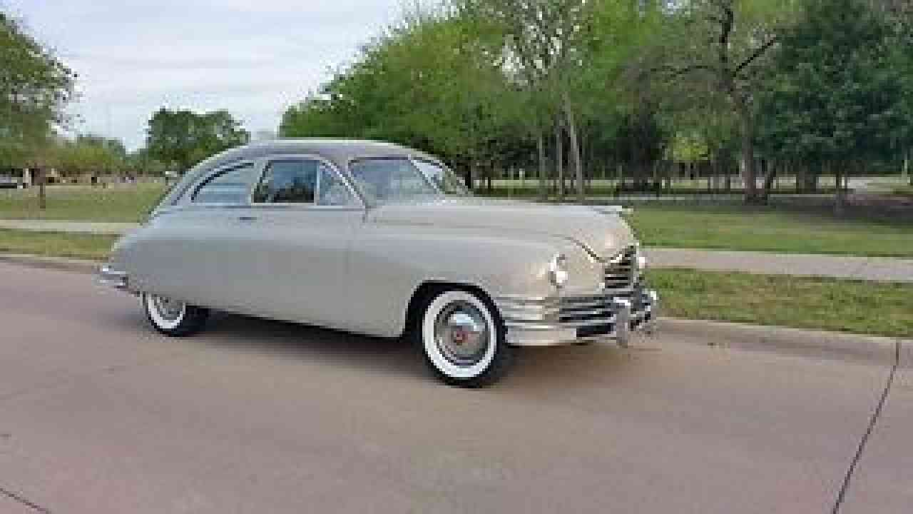 Packard Standard Club Coupe Deluxe (1948)