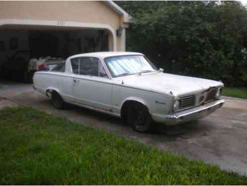 Plymouth Barracuda (1966)