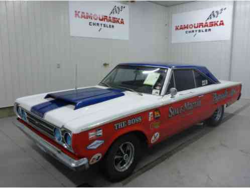 Plymouth: Belvedere SOX & MARTIN REPLICA