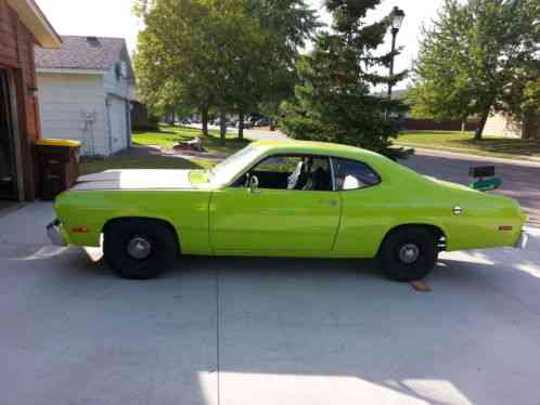 Plymouth Duster (1976)