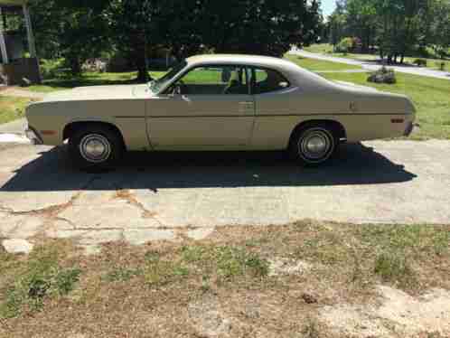 Plymouth Duster (1974)