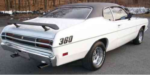 Plymouth Duster MOPAR Muscle Car (1971)