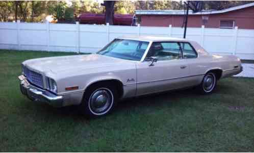 1976 Plymouth Fury Cloth