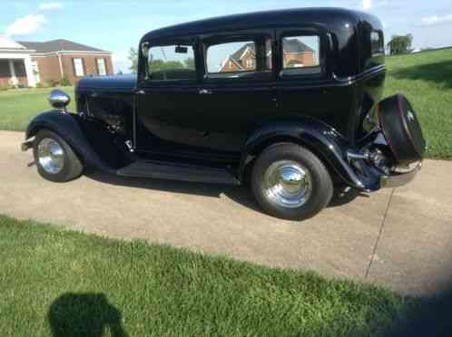 1933 Plymouth Other