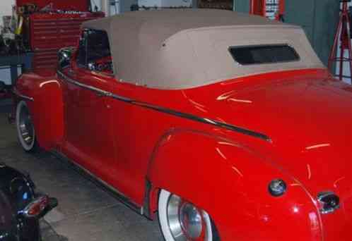 Plymouth Convertible (1947)