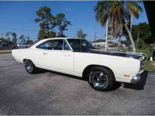 Plymouth Road Runner (1969)