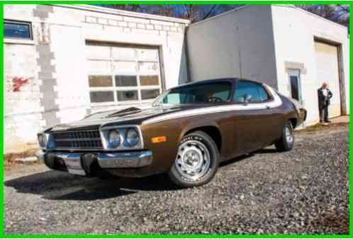 Plymouth Road Runner Plymouth (1973)