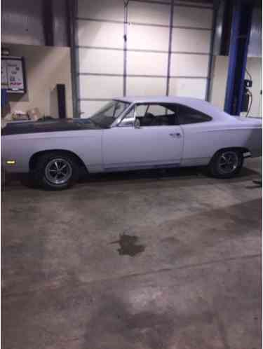 Plymouth Road Runner (1969)