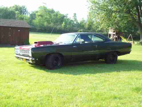 1968 Plymouth Road Runner