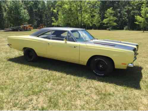 Plymouth Road Runner (1969)