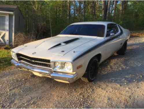 Plymouth Road Runner GTX (1973)