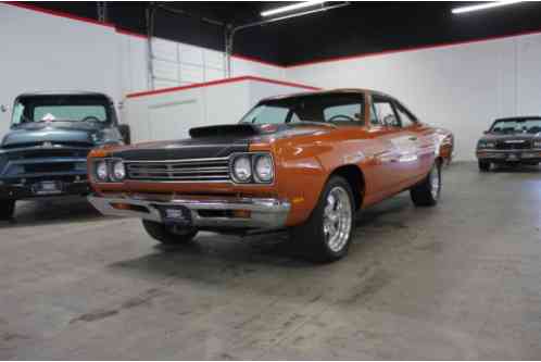 Plymouth Road Runner None (1969)