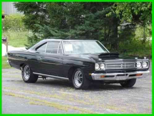 1969 Plymouth Road Runner RESTORED 440 FUEL INJECTED-WITH AC-FROM CALIFORNIA