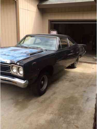 Plymouth Road Runner roadrunner (1969)