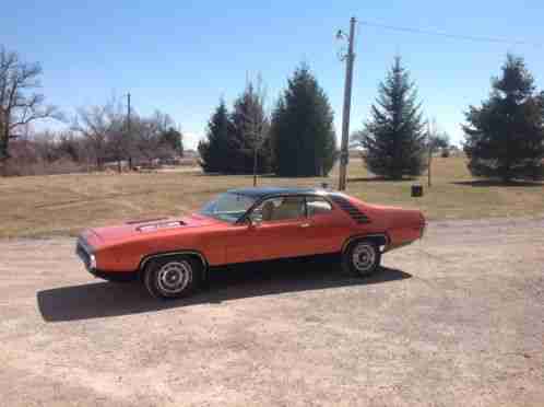 Plymouth Road Runner Roadrunner (1972)