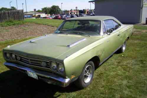 Plymouth Road Runner roadrunner (1969)