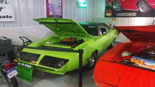 Plymouth Road Runner SUPERBIRD (1970)