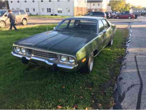 Plymouth Satellite Base (1973)