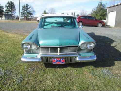 Plymouth Savoy (1957)