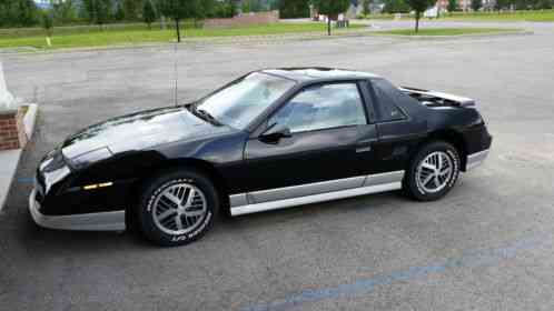 1985 Pontiac Fiero