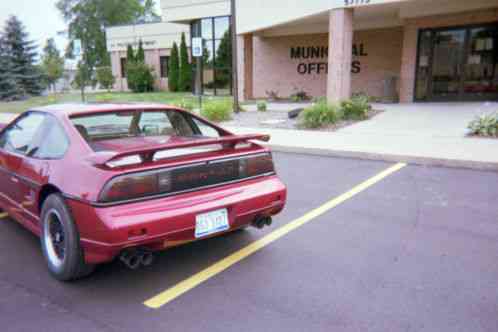 Pontiac Fiero GT (1988)