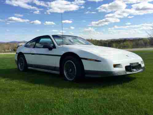 Pontiac Fiero GT (1987)