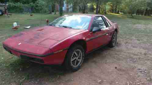 Pontiac Fiero (1984)