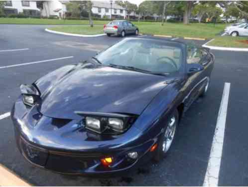 Pontiac Firebird (2000)