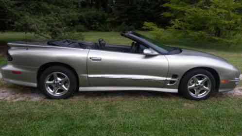 Pontiac Firebird (2002)