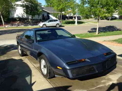 1983 Pontiac Firebird