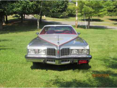 Pontiac Grand Prix LJ (1977)