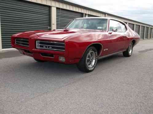 1969 Pontiac GTO 4 speed standard shift