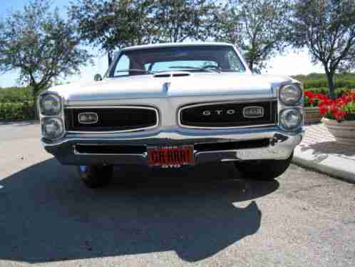 Pontiac GTO Hardtop (1966)