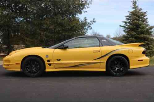 Pontiac Trans Am WS6 (2002)