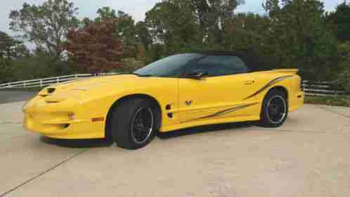 Pontiac Trans Am Convertible (2002)