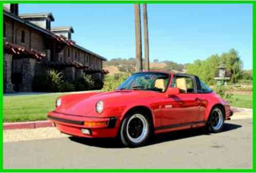 Porsche 911 911 CARRERA TARGA (1984)