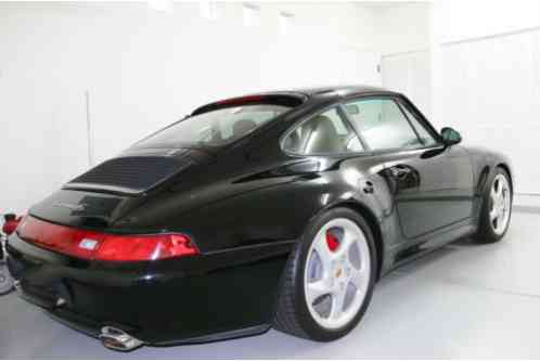 Porsche 911 C4S (1996)