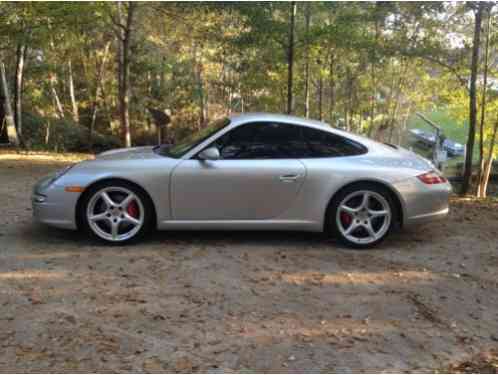 2005 Porsche 911 CARERRA S