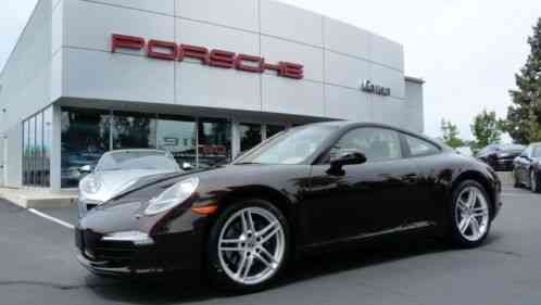 2013 Porsche 911 Carrera 2 door coupe