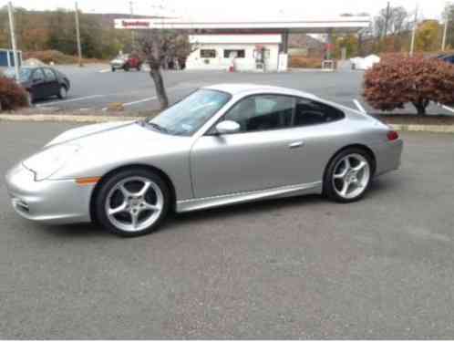 2004 Porsche 911 Carrera