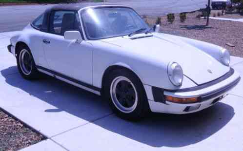 Porsche 911 Carrera Targa (1987)