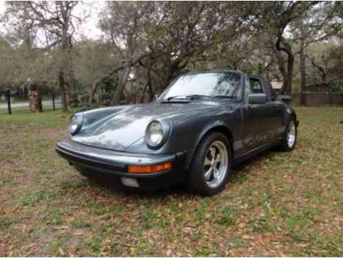 Porsche 911 Carrera Targa (1984)